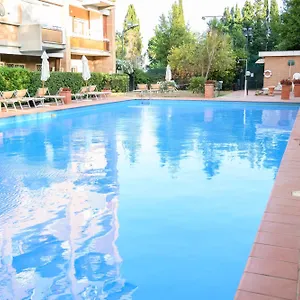 Apartment Laura Sweet Con Piscina, Rome